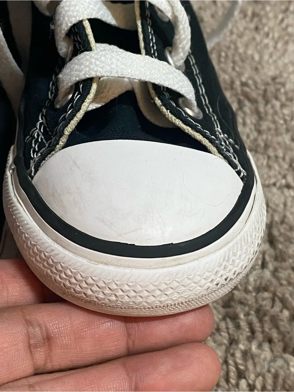 Converse Chuck Taylor Kids Black and White High-Top Sneakers size 8